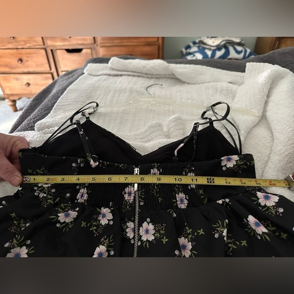 Free People-Babydoll Dress-black floral-Small-In a Bubble Style-NWT-retail $128 - Picture 9 of 11